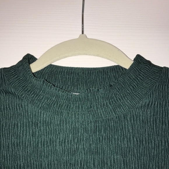 Forest Green Blouse/Tee - Picture 2 of 5